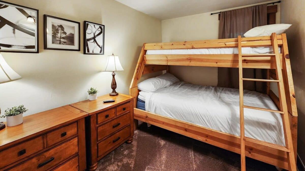 Cozy 2 Bedroom Condo In Town Walk To Main St Skiing Breckenridge Luaran gambar